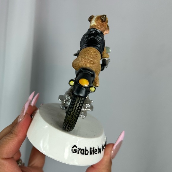 Zelda Wisdom 2002 grab life by the throttle and dont look back bulldog figurine - Picture 4 of 7